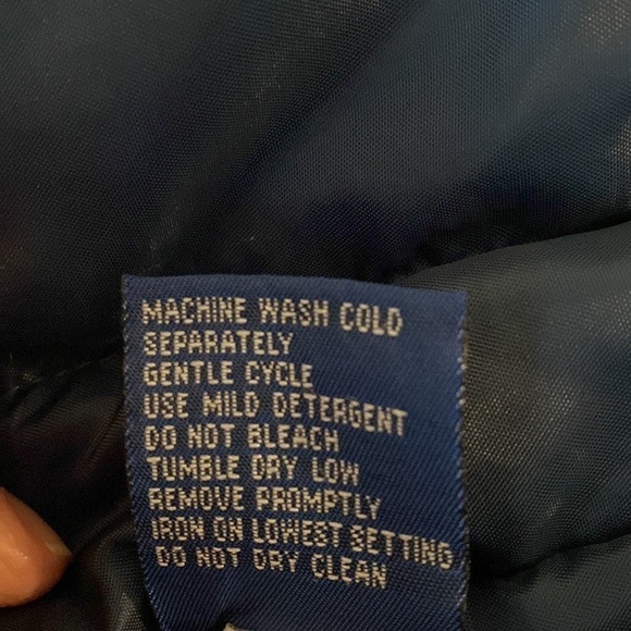 Mackintosh blue coat with removable hood. Size large. - Picture 13 of 13